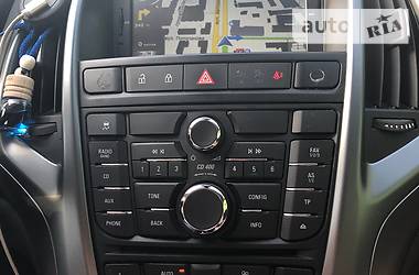 Хетчбек Opel Astra 2012 в 