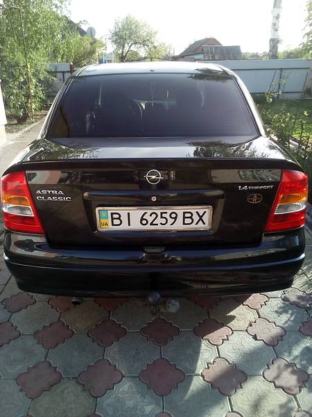Седан Opel Astra 2007 в Кременчуге фото 6 Седан Opel Astra 2007 в Кременчуге