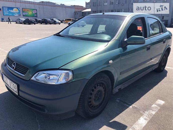 Хэтчбек Opel Astra 2002 в Киеве