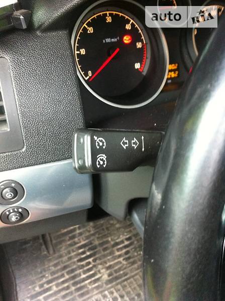 Універсал Opel Astra 2007 в Олевську