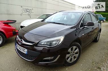 Opel Astra 2015