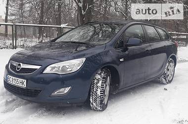 Універсал Opel Astra 2011 в Стрию