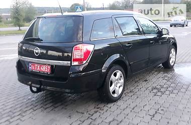 Универсал Opel Astra 2010 в Ивано-Франковске