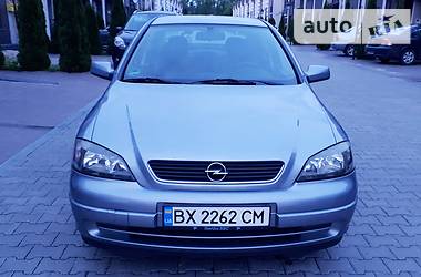 Седан Opel Astra 2003 в Хмельницком