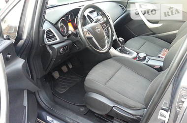 Хетчбек Opel Astra 2009 в 