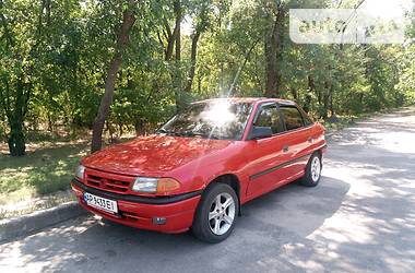 Седан Opel Astra 1992 в Запорожье