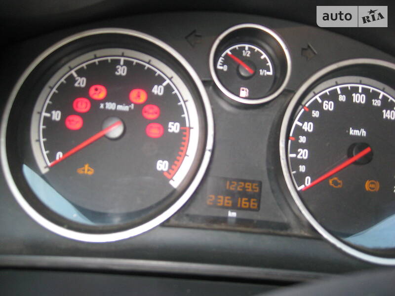 Универсал Opel Astra 2005 в Звенигородке