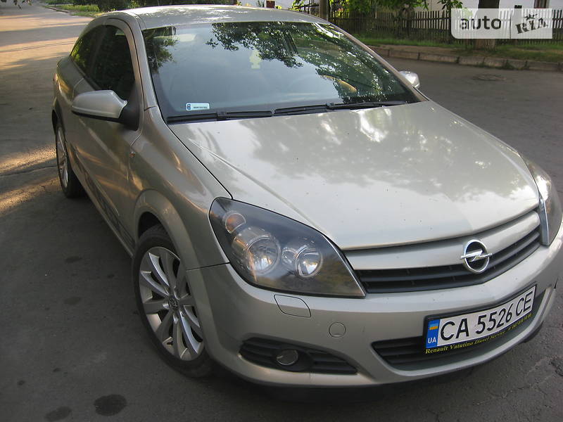 Универсал Opel Astra 2005 в Звенигородке