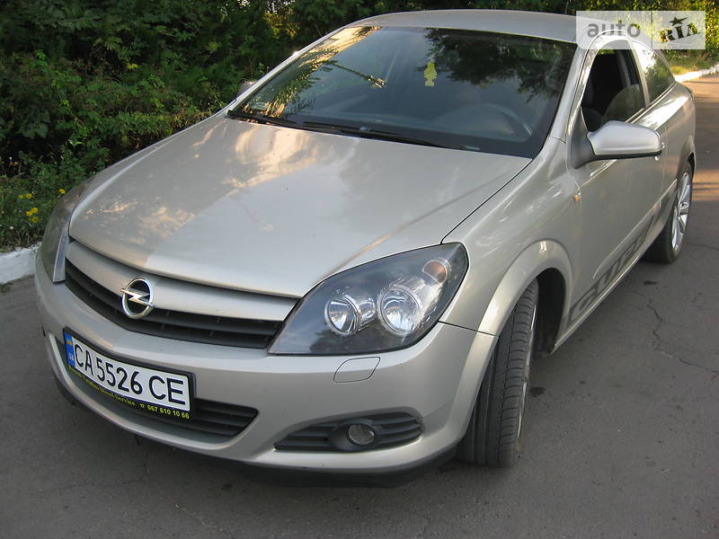 Универсал Opel Astra 2005 в Звенигородке