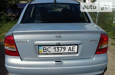 Седан Opel Astra 2005 в Бориславе