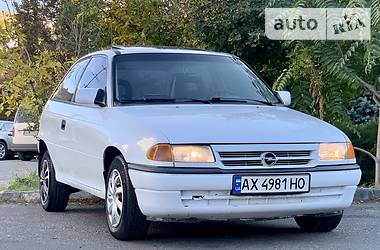 Хэтчбек Opel Astra 1994 в Одессе