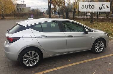 Хэтчбек Opel Astra 2016 в Киеве