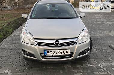 Универсал Opel Astra 2007 в Бучаче