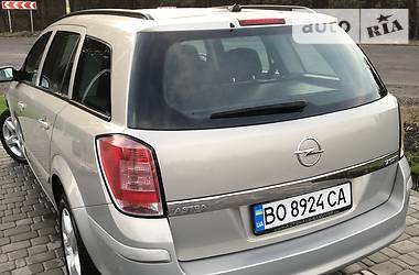 Универсал Opel Astra 2007 в Бучаче