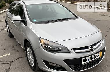 Универсал Opel Astra 2014 в Виннице