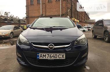 Універсал Opel Astra 2013 в Житомирі