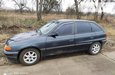 Хетчбек Opel Astra 1994 в 