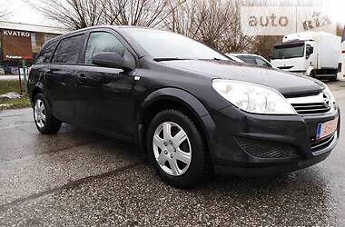 Универсал Opel Astra 2009 в Ровно