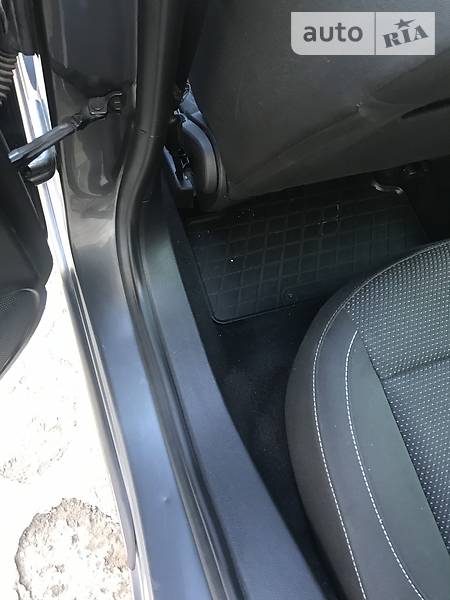 Універсал Opel Astra 2011 в Тернополі