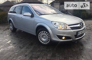 Универсал Opel Astra 2009 в Львове