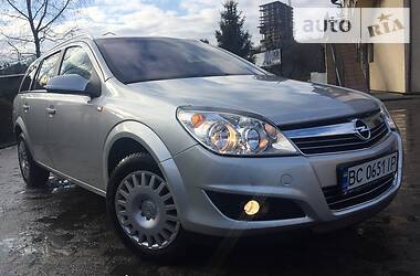 Универсал Opel Astra 2009 в Львове