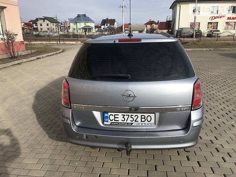 Універсал Opel Astra 2007 в Чернівцях