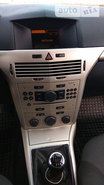 Универсал Opel Astra 2008 в Скадовске