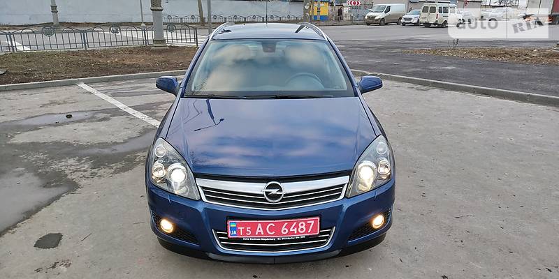 Универсал Opel Astra 2008 в Харькове