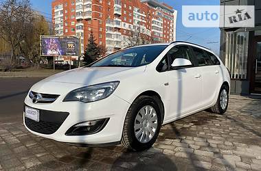 Opel Astra 2015
