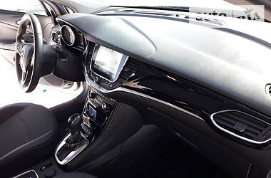 Універсал Opel Astra 2016 в 