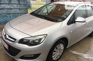 Универсал Opel Astra 2014 в Мукачево