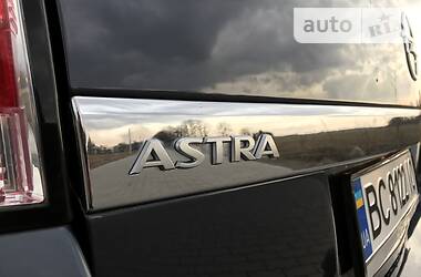 Універсал Opel Astra 2008 в Стрию
