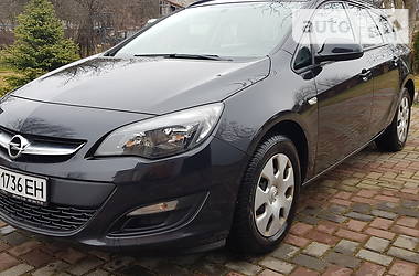 Универсал Opel Astra 2015 в Калуше