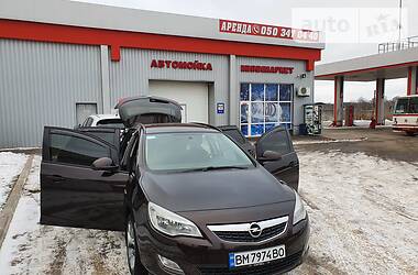 Універсал Opel Astra 2012 в 