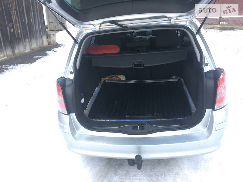 Універсал Opel Astra 2008 в Сколе