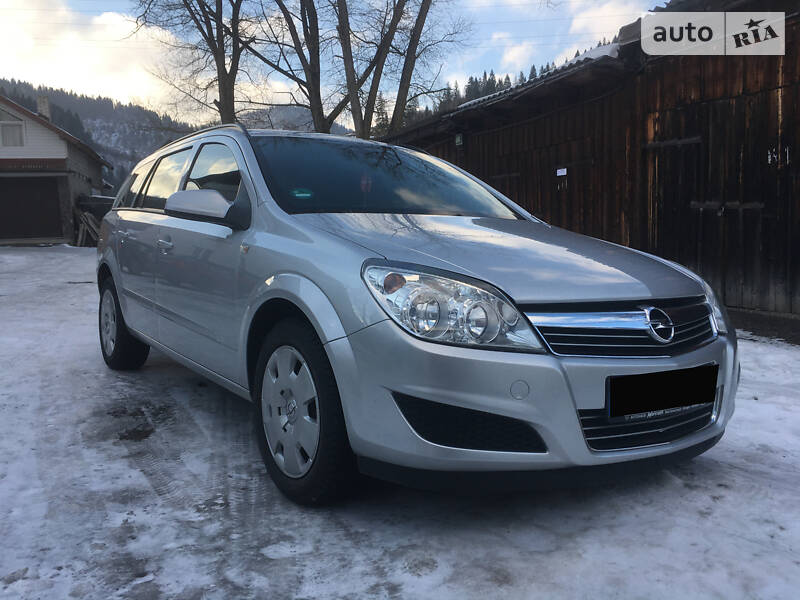 Універсал Opel Astra 2008 в Сколе