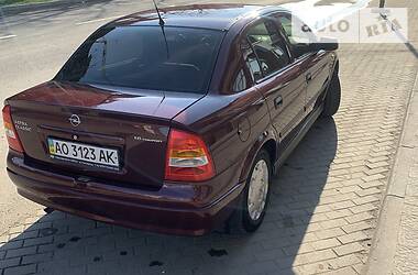 Седан Opel Astra 2007 в 