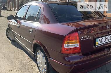 Седан Opel Astra 2007 в 