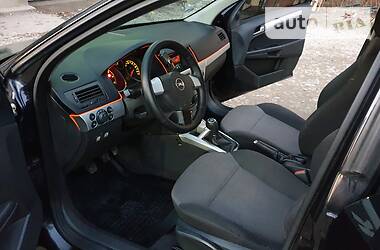 Универсал Opel Astra 2009 в 
