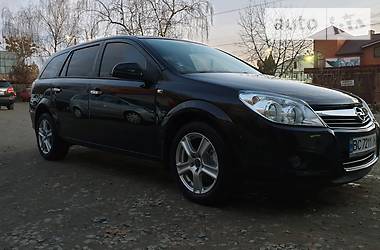 Универсал Opel Astra 2009 в 