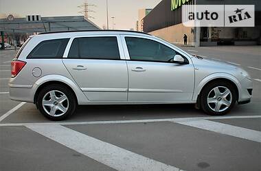Універсал Opel Astra 2007 в 