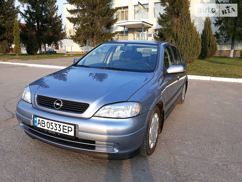 Хэтчбек Opel Astra 2008 в Виннице