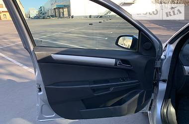 Універсал Opel Astra 2008 в 