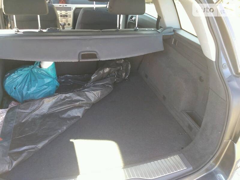 Універсал Opel Astra 2009 в Києві