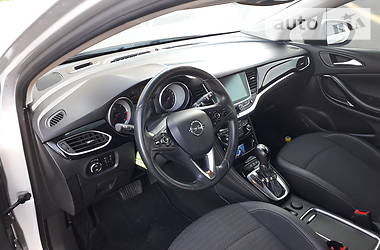 Універсал Opel Astra 2016 в 