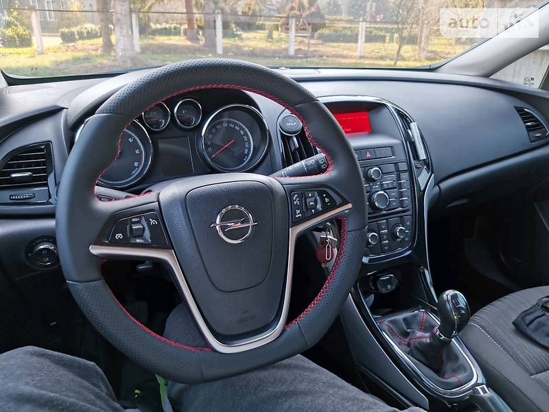 Хетчбек Opel Astra 2011 в Івано-Франківську фото 17 Хетчбек Opel Astra 2011 в Івано-Франківську