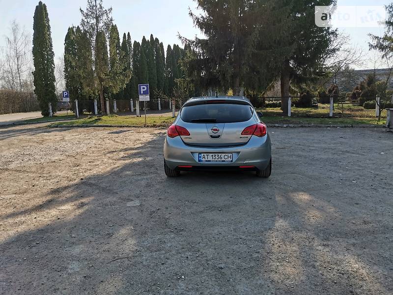 Хетчбек Opel Astra 2011 в Івано-Франківську фото 7 Хетчбек Opel Astra 2011 в Івано-Франківську