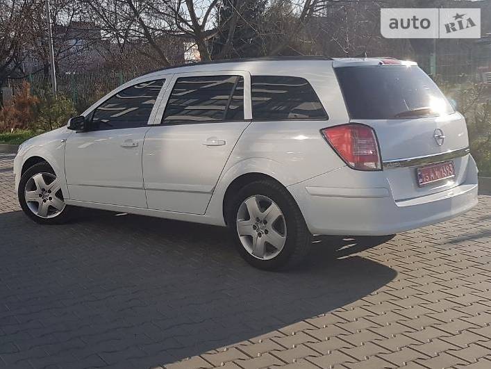 Универсал Opel Astra 2007 в 