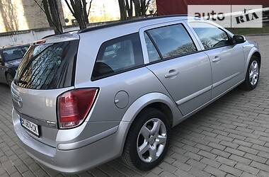 Універсал Opel Astra 2008 в 