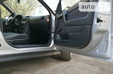 Універсал Opel Astra 2000 в 